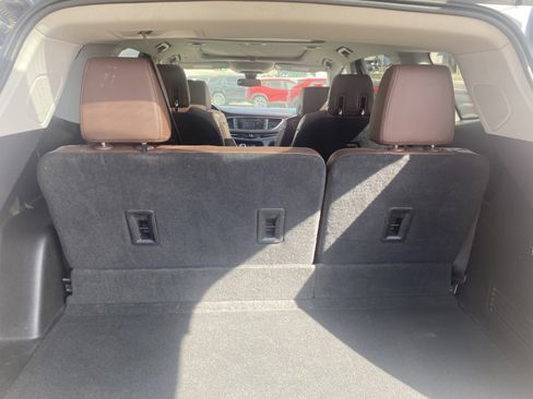 Used 2018 Buick Enclave Avenir w/ Avenir Technology Package image 24