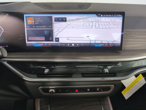 New 2026 BMW X5 sDrive40i w/ Climate Comfort Package image 24