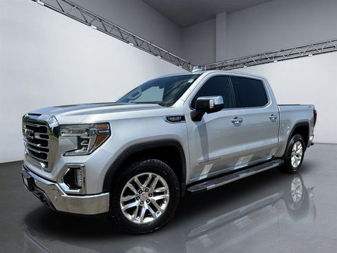 Used 2019 GMC Sierra 1500 SLT w/ SLT Premium Plus Package AWD/4WD image 30