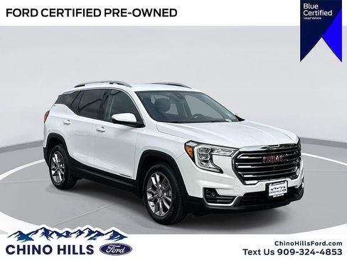 Used 2022 GMC Terrain SLT w/ Infotainment Package II FWD image 1