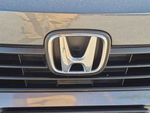 Used 2024 Honda Civic Sport image 9