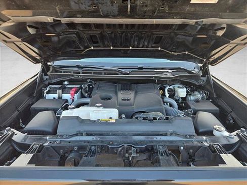 Used 2025 Toyota Tundra SR AWD/4WD image 20