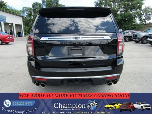 Used 2021 Chevrolet Suburban Premier w/ Premium Package AWD/4WD image 5