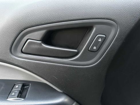 Used 2020 Chevrolet Colorado W/T w/ WT Convenience Package image 10