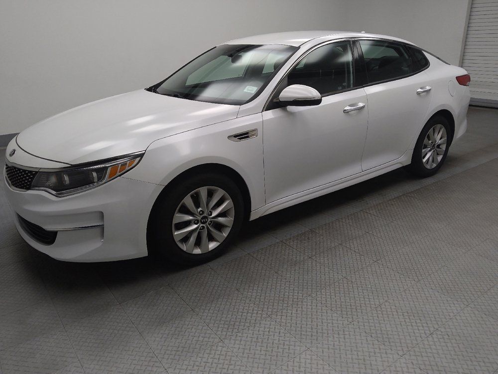 Used 2017 Kia Optima EX FWD image 2