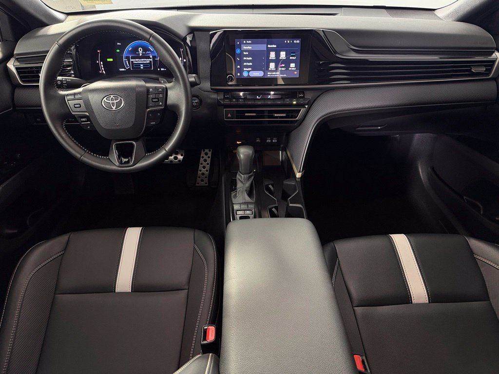 Used 2026 Toyota Camry SE FWD image 14