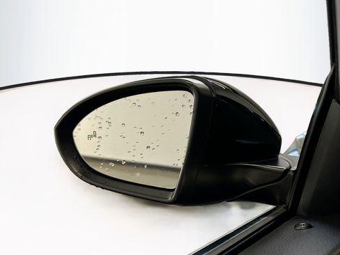 Used 2024 Volkswagen Jetta SE FWD image 16