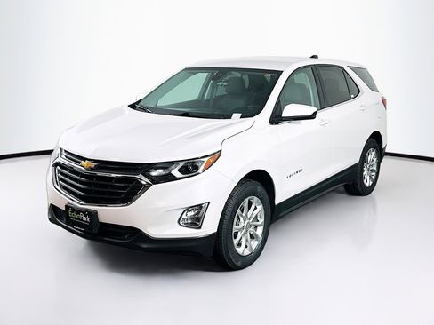 Used 2020 Chevrolet Equinox LT image 3
