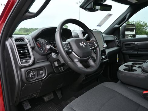 New 2026 RAM 3500 Tradesman AWD/4WD image 21