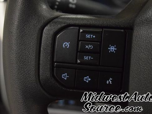 Used 2024 Ford F350 XLT image 17