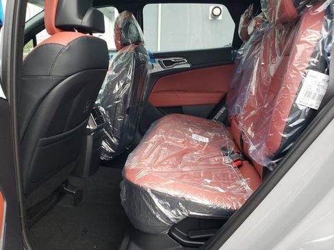 New 2026 Kia Sportage SX Prestige AWD/4WD image 7