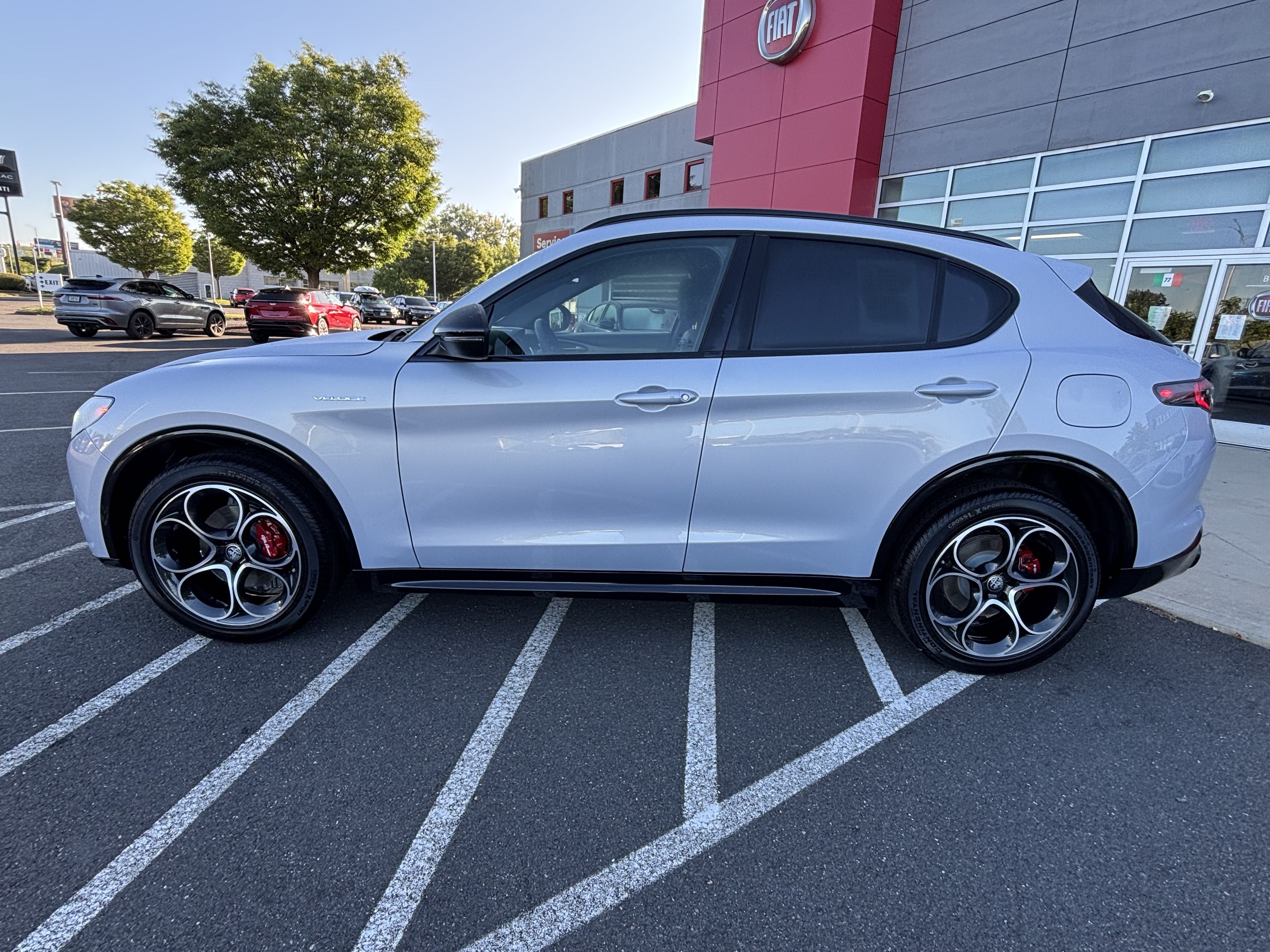 New 2026 Alfa Romeo Stelvio Sprint w/ Convenience Package AWD/4WD image 4