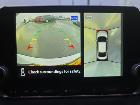 Used 2024 Nissan Sentra SR w/ SR Premium Package image 26