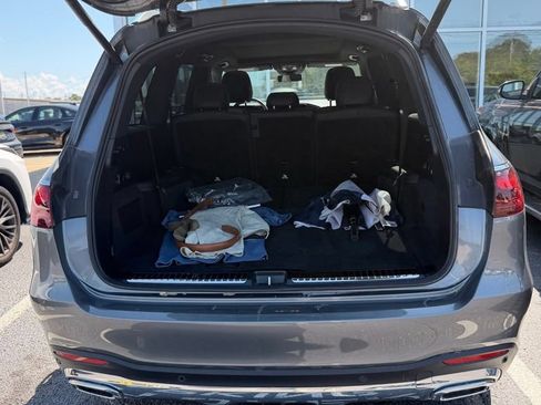 Used 2024 Mercedes-Benz GLS 450 4MATIC image 6