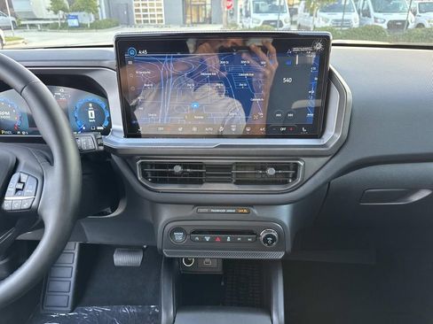 New 2025 Ford Bronco Sport Outer Banks w/ Outer Banks Tech Package+ image 9