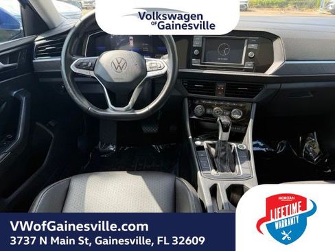 Certified 2024 Volkswagen Jetta SE FWD image 12