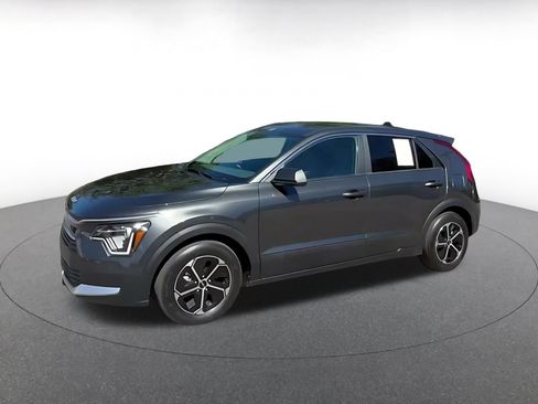 Used 2026 Kia Niro LX FWD image 7