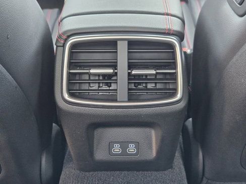 Used 2025 Genesis G70 2.5T w/ Sport Prestige Package image 30