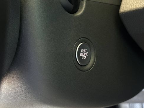 Used 2023 Volkswagen ID.4 Pro RWD image 23