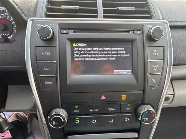 Used 2017 Toyota Camry LE FWD image 11