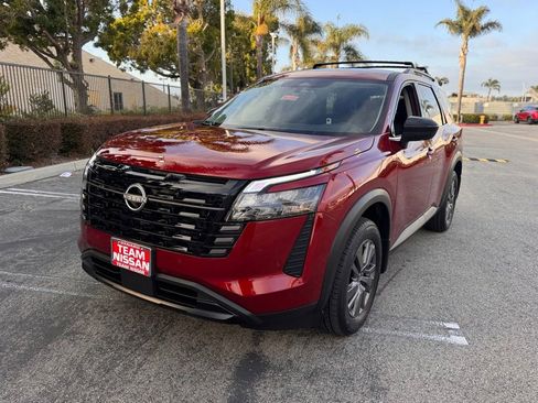 New 2026 Nissan Pathfinder SV FWD image 4