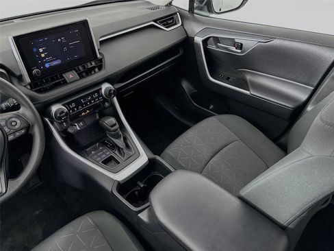 Certified 2025 Toyota RAV4 XLE AWD/4WD image 23