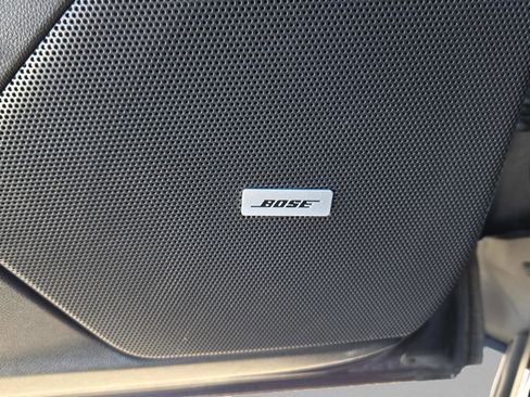 Used 2021 Cadillac XT6 Premium Luxury image 22