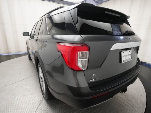 Used 2020 Ford Explorer XLT w/ Equipment Group 202A AWD/4WD image 35
