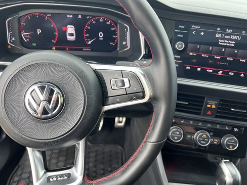 Used 2021 Volkswagen Jetta GLI Autobahn image 19