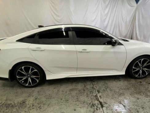 Used 2019 Honda Civic Si image 9