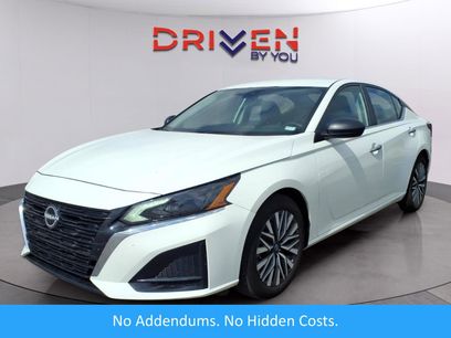Used 2025 Nissan Altima 2.5 SV