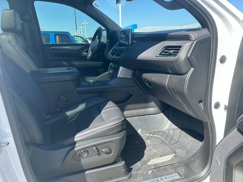 Used 2022 Chevrolet Tahoe RST w/ Luxury Package image 3