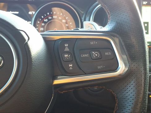 Used 2022 Jeep Wrangler Unlimited Rubicon w/ Xtreme Recon 35" Tire Package image 18