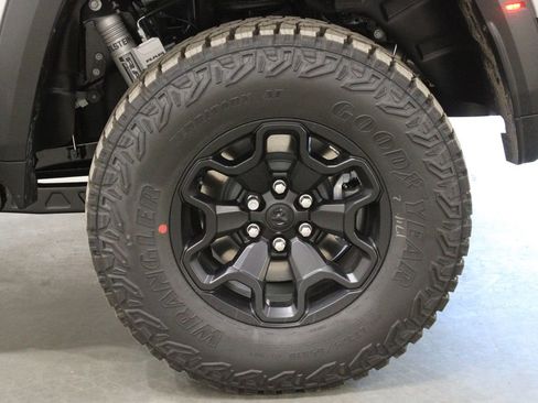 New 2026 RAM 1500 RHO image 40