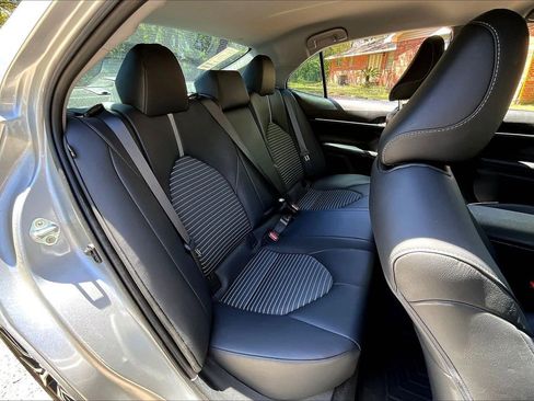 Used 2023 Toyota Camry SE image 22
