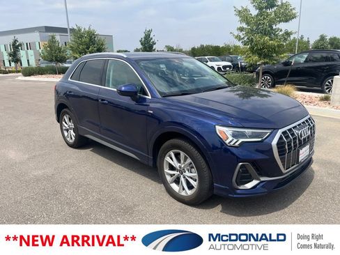 Used 2025 Audi Q3 2.0T Premium Plus w/ Premium Plus Package AWD/4WD image 2
