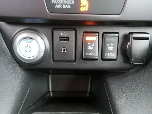 Used 2019 Nissan Leaf S w/ S Charge Package image 32