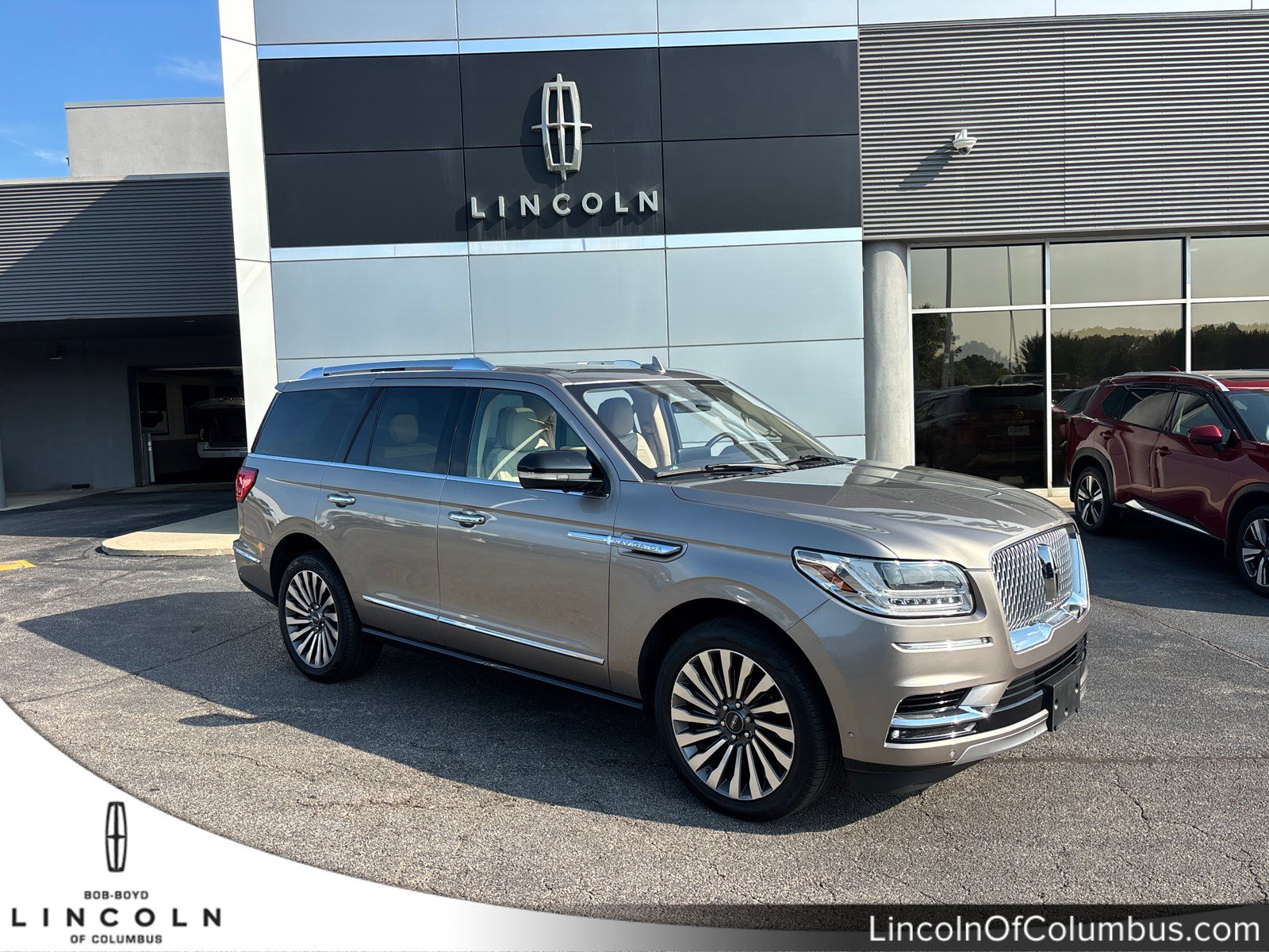 Used 2019 Lincoln Navigator Reserve AWD/4WD image 1