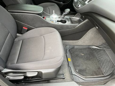 Used 2024 Chevrolet Malibu LT w/ Midnight Edition FWD image 11