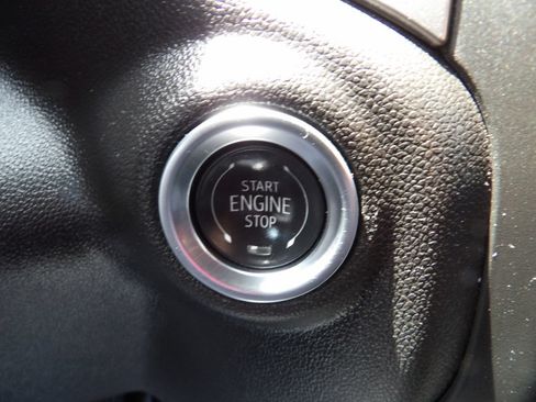 Used 2025 Chevrolet Silverado 3500 W/T w/ WT/CX Safety Package AWD/4WD image 22