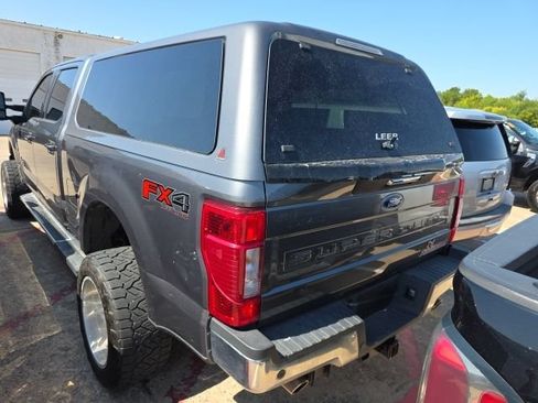 Used 2022 Ford F250 Lariat w/ Lariat Value Package AWD/4WD image 4