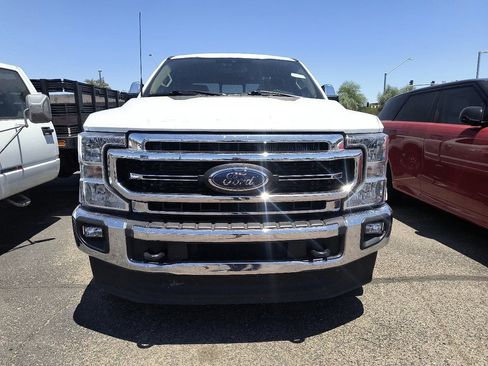 Used 2022 Ford F250 Lariat w/ Lariat Value Package AWD/4WD image 2