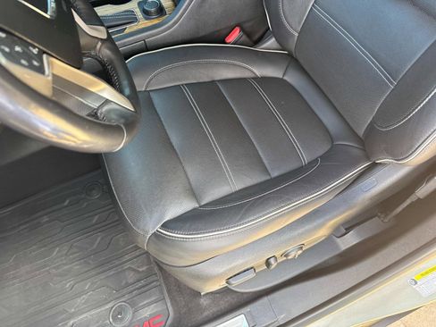 Used 2019 GMC Acadia Denali w/ Technology Package image 13