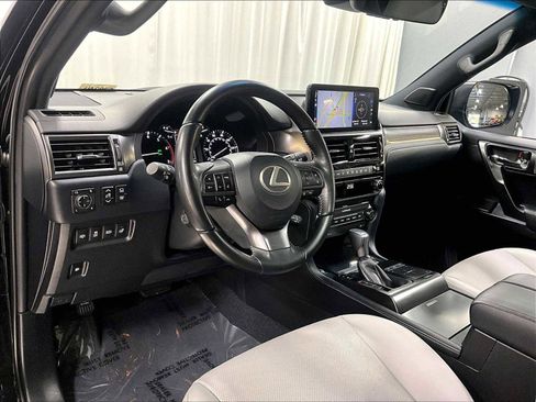 Used 2023 Lexus GX 460 w/ Black Line Special Edition image 7