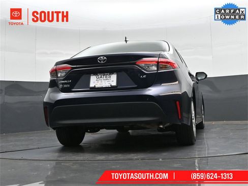 Used 2023 Toyota Corolla LE image 30