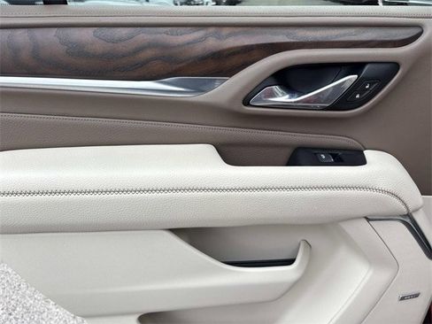 Used 2021 GMC Yukon Denali w/ Denali Premium Package image 20