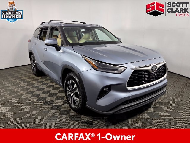 Used 2021 Toyota Highlander XLE FWD 360° Tour