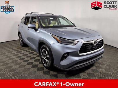 Used 2021 Toyota Highlander XLE