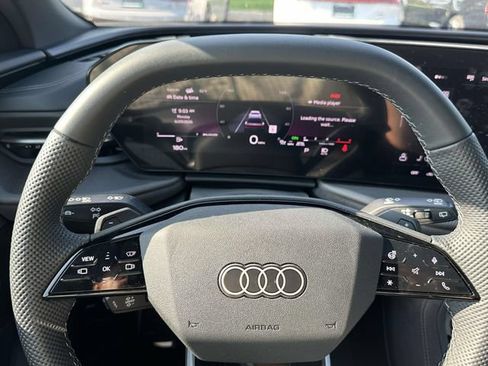 Certified 2025 Audi SQ5 Premium Plus AWD/4WD image 22
