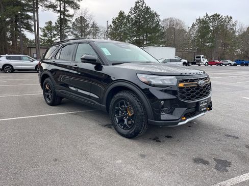 New 2026 Ford Explorer Tremor w/ Tremor Convenience Package image 4